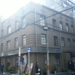 昼に撮った伏見ビルの全景