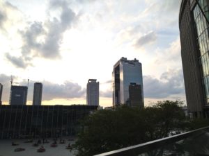 梅田スカイビル