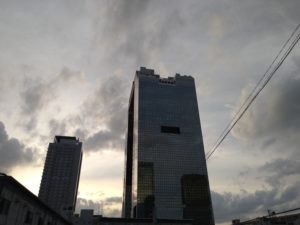 梅田スカイビル